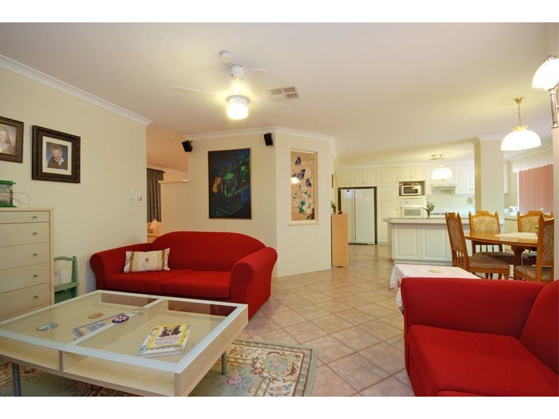 124 Caledonia Avenue, Currambine WA 6028