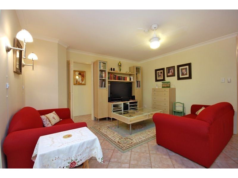 124 Caledonia Avenue, Currambine WA 6028