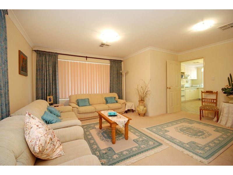 124 Caledonia Avenue, Currambine WA 6028