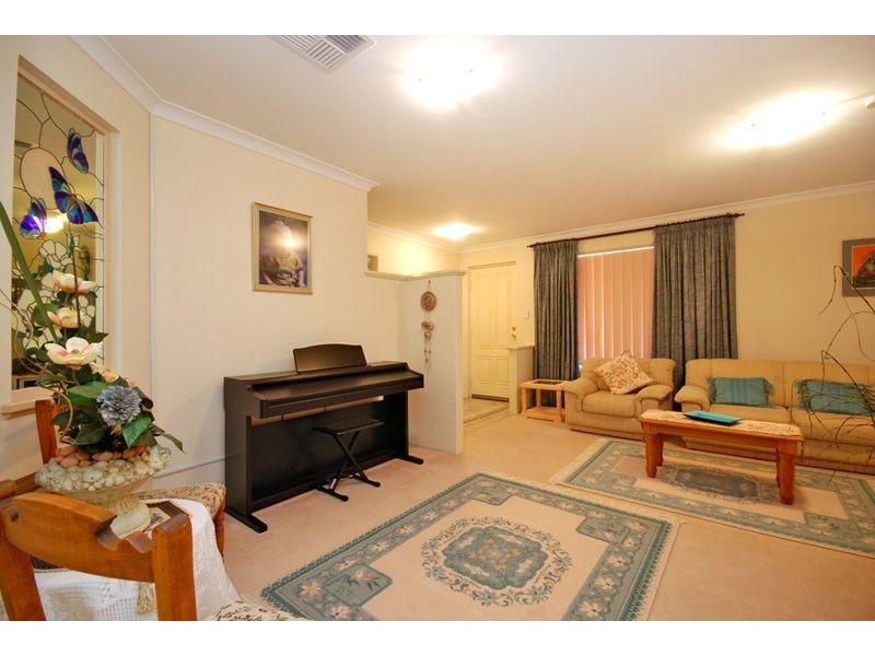 124 Caledonia Avenue, Currambine WA 6028