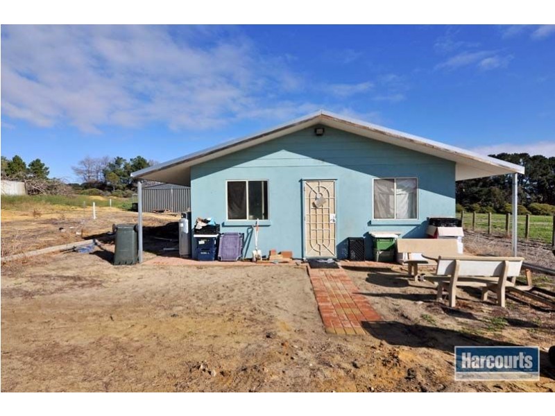 292 Carabooda Road, Carabooda WA 6033