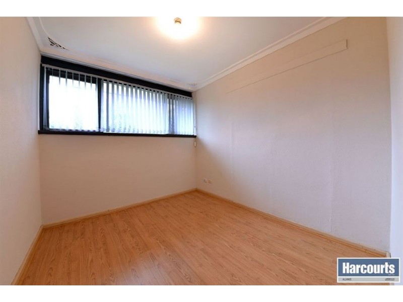 28 Camberwarra Drive, Craigie WA 6025