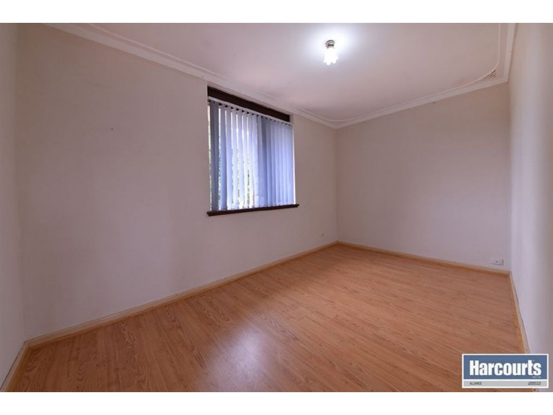 28 Camberwarra Drive, Craigie WA 6025