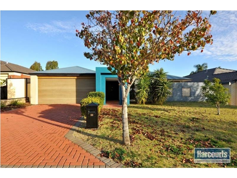 23 Hollins Bend, Madeley WA 6065