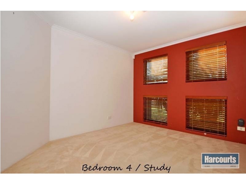 23 Hollins Bend, Madeley WA 6065