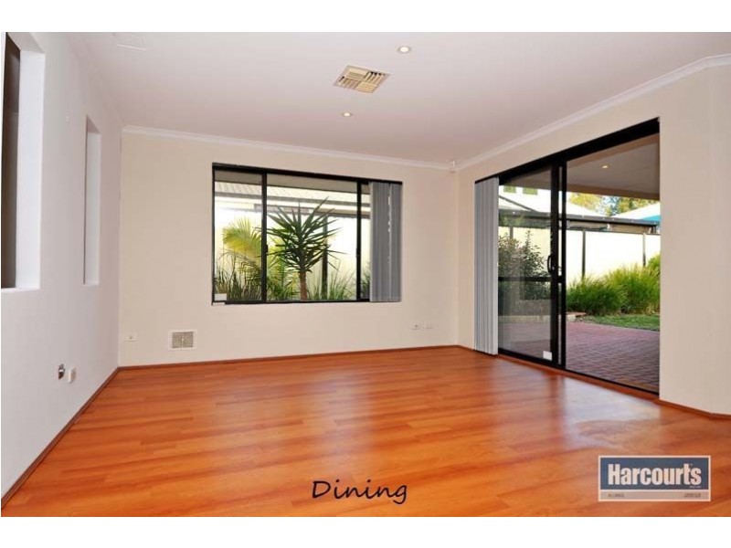 23 Hollins Bend, Madeley WA 6065