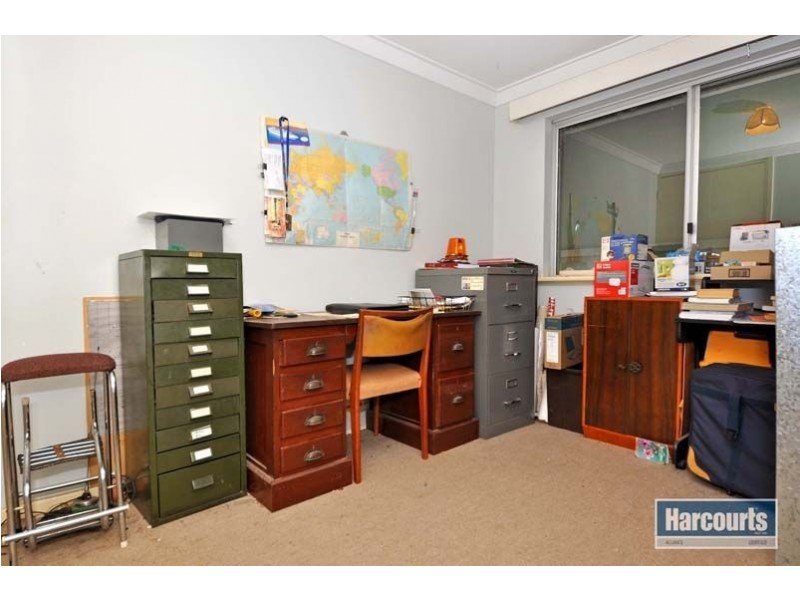 166 Pinjar Road, Mariginiup WA 6065