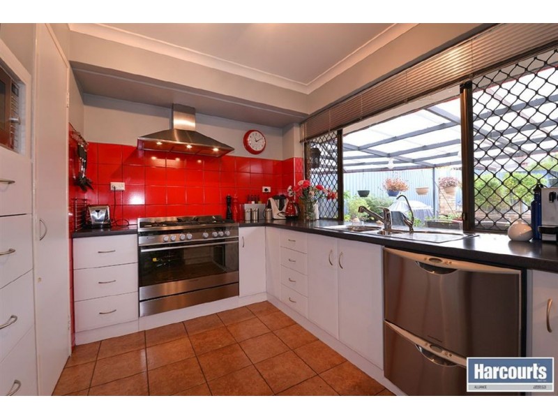 22 Pioneer Drive, Edgewater WA 6027