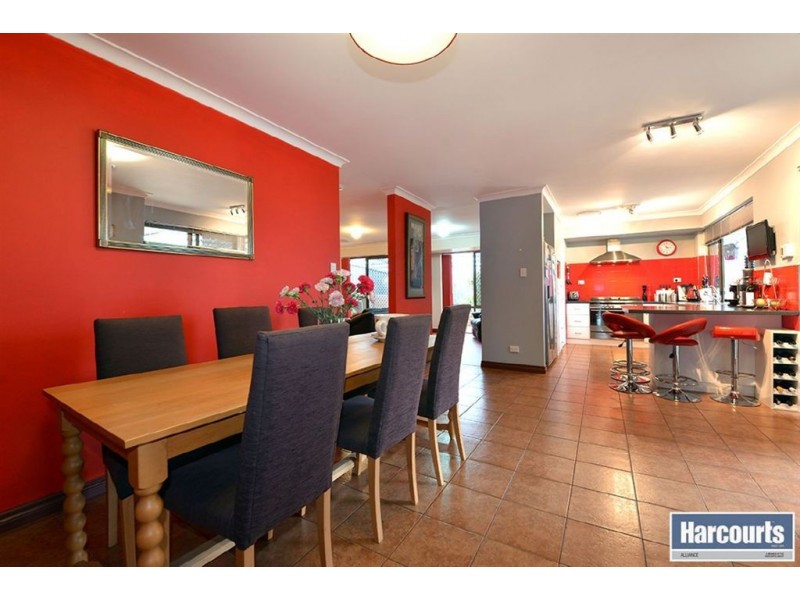 22 Pioneer Drive, Edgewater WA 6027