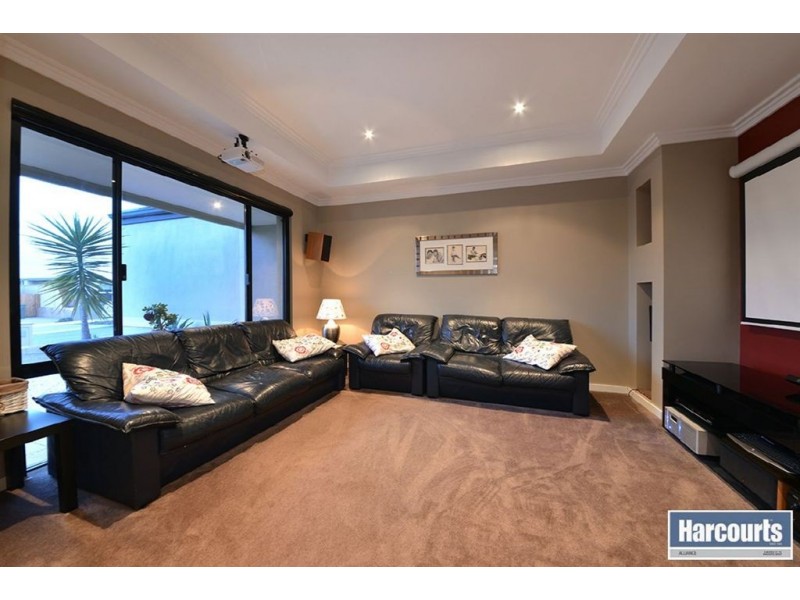 17 Solymar Circle, Burns Beach WA 6028