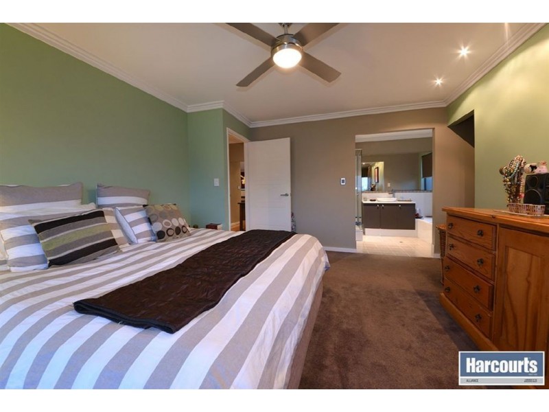 17 Solymar Circle, Burns Beach WA 6028