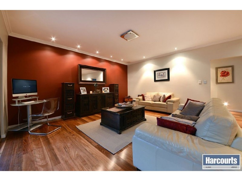 17 Solymar Circle, Burns Beach WA 6028