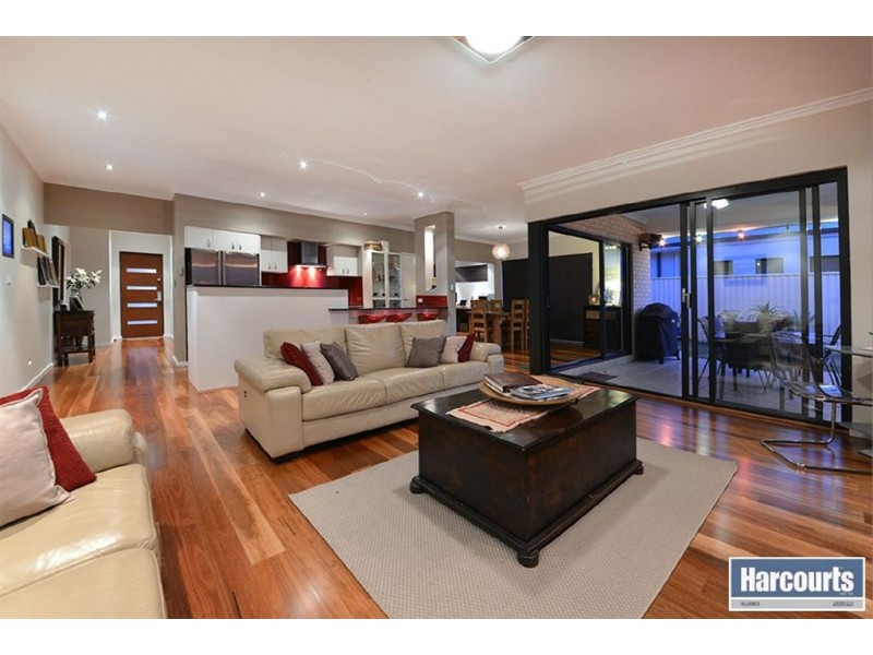 17 Solymar Circle, Burns Beach WA 6028