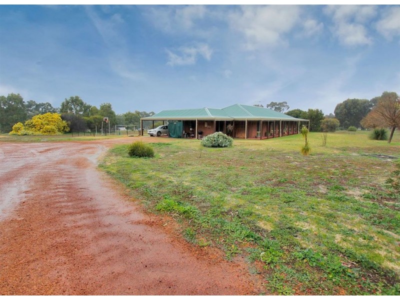 78 Charolais Trail, Lower Chittering WA 6084