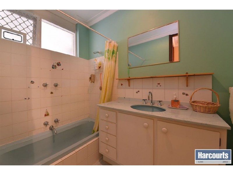 47 Camberwarra Drive, Craigie WA 6025