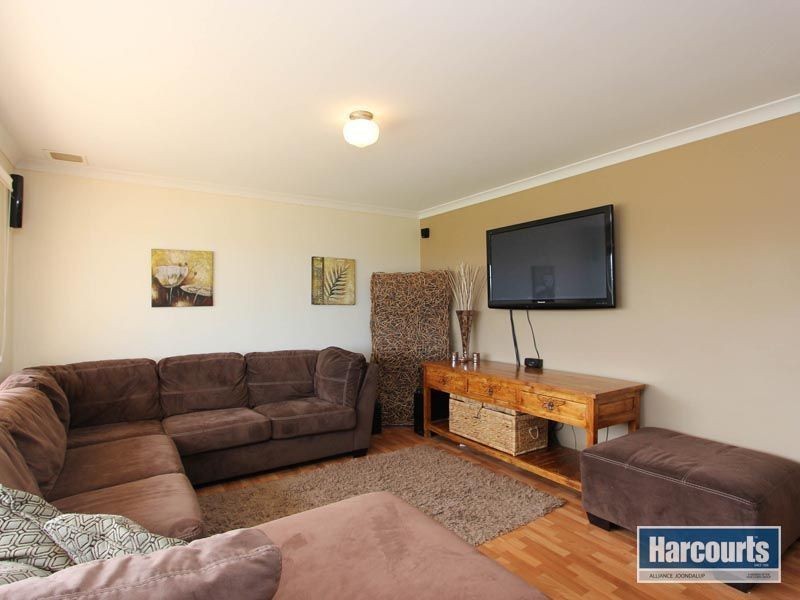 10 Hinchinbrook Avenue, Ridgewood WA 6030