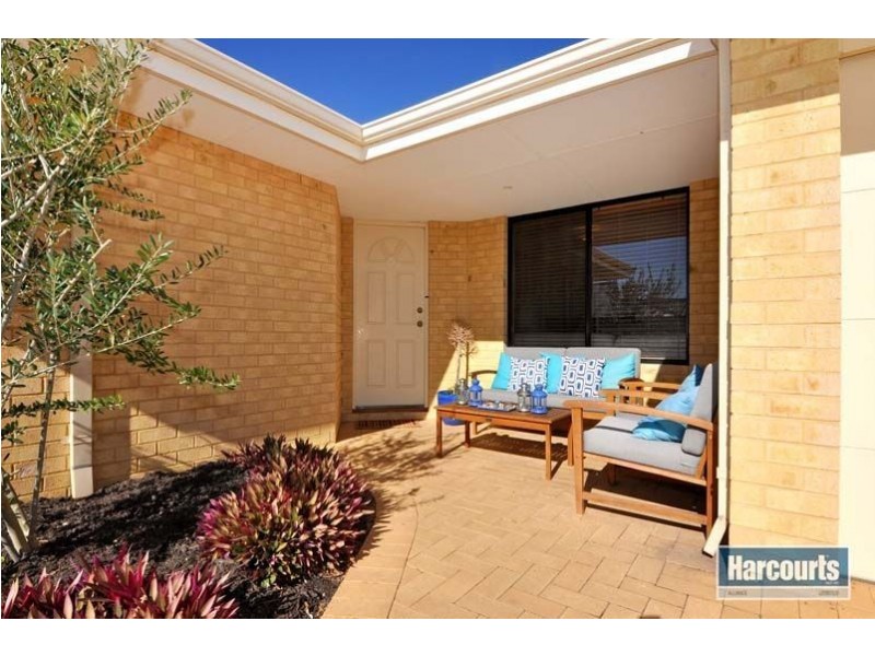 107 Clydebank Crescent, Kinross WA 6028