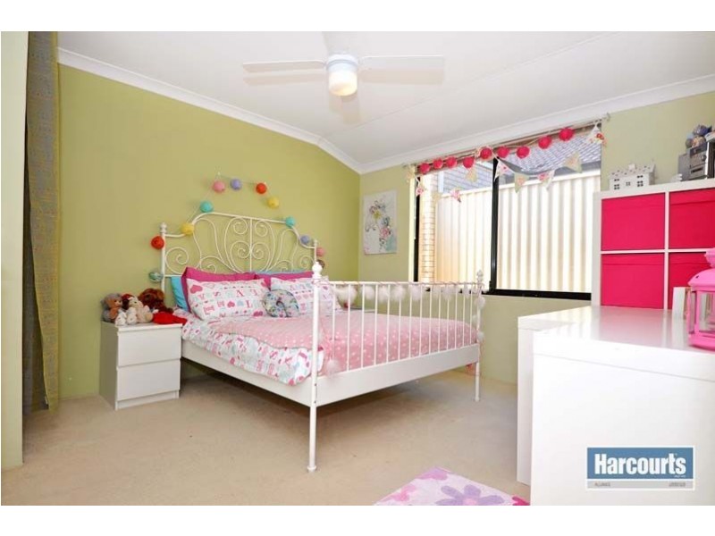 107 Clydebank Crescent, Kinross WA 6028