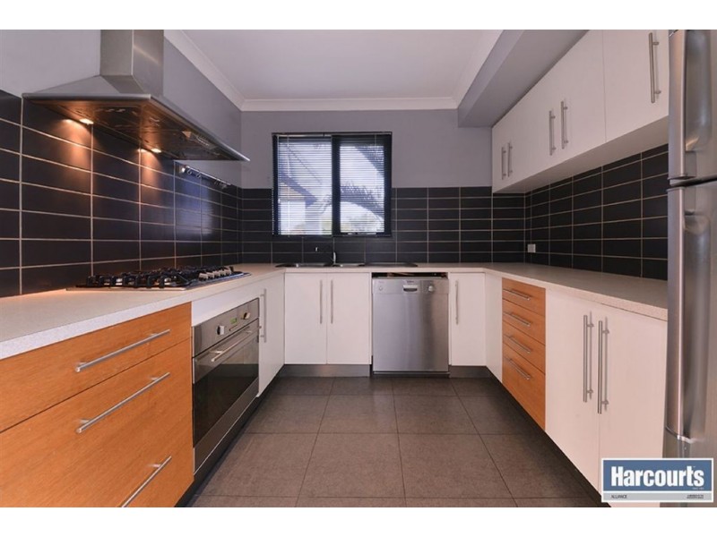 32 Glenunga Way, Craigie WA 6025