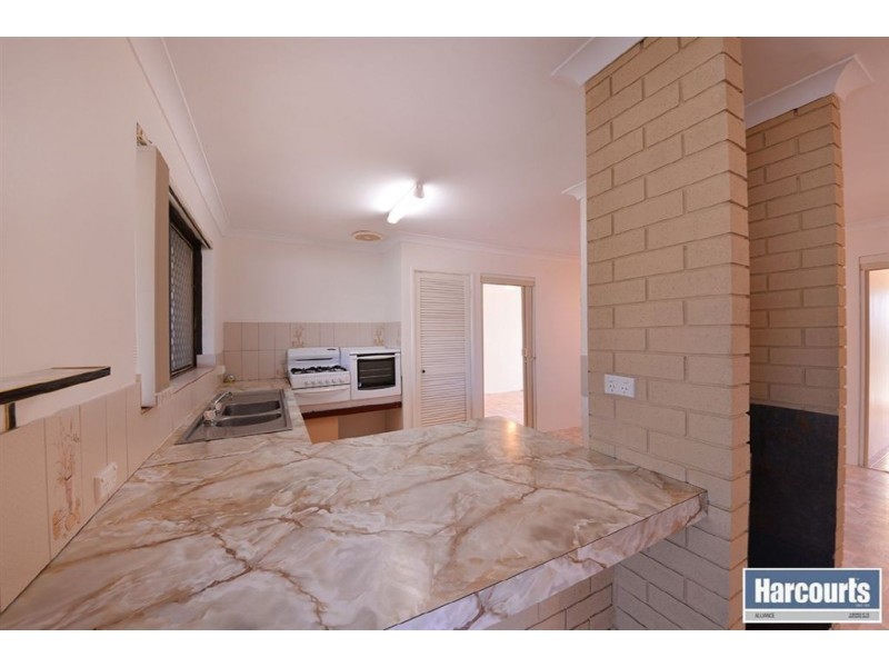 123 Warrandyte Drive, Craigie WA 6025