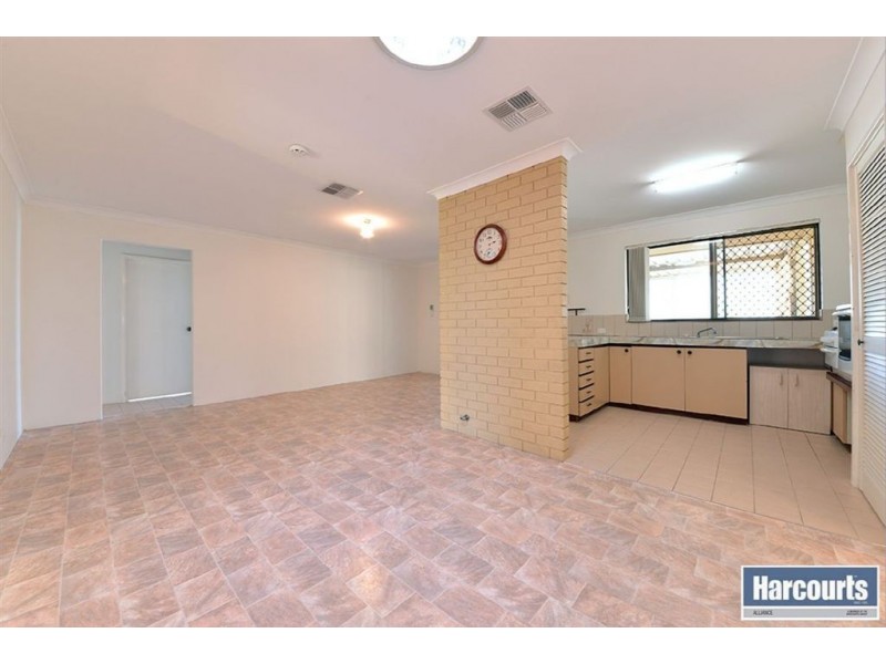 123 Warrandyte Drive, Craigie WA 6025