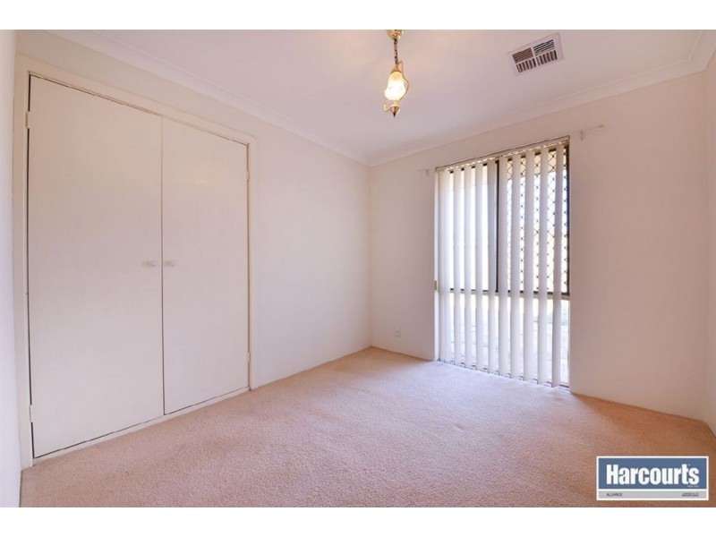 123 Warrandyte Drive, Craigie WA 6025
