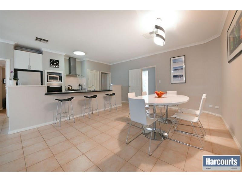 72 Paddington Avenue, Currambine WA 6028