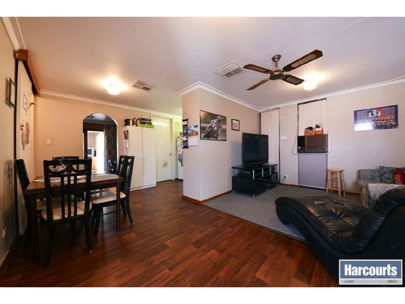 35 Eddystone Avenue, Craigie WA 6025