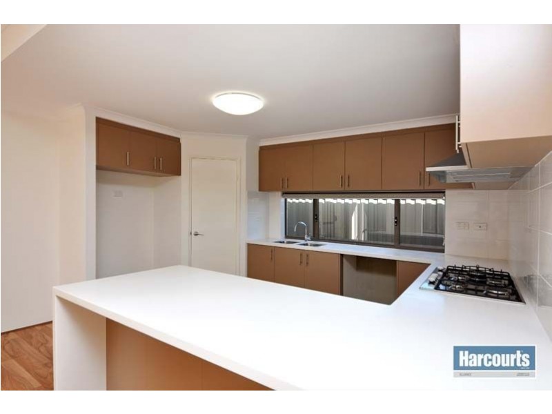 9 Eolian Loop, Caversham WA 6055