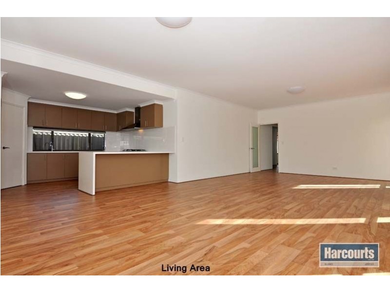 9 Eolian Loop, Caversham WA 6055