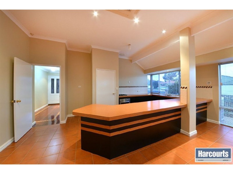 17 Doncaster Square, Currambine WA 6028