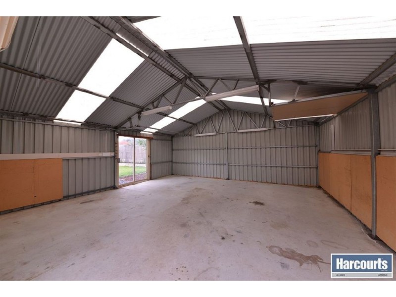 1 Wonambi Way, Wanneroo WA 6065