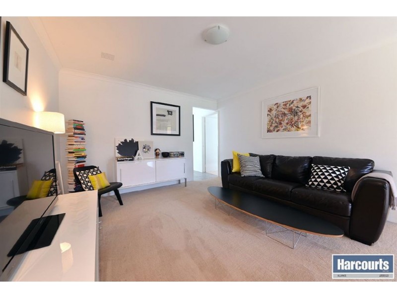 6 Doncaster Square, Currambine WA 6028