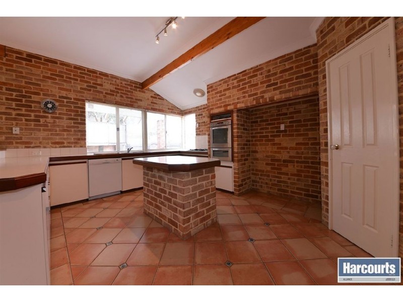 24 Wilcannia Elbow, Currambine WA 6028