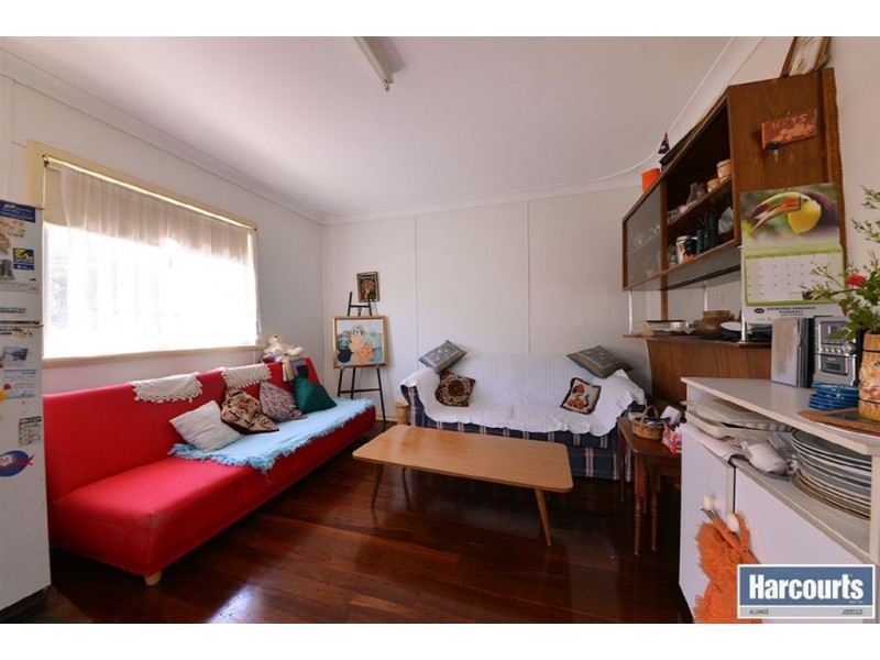 61 Hackney Way, Yanchep WA 6035