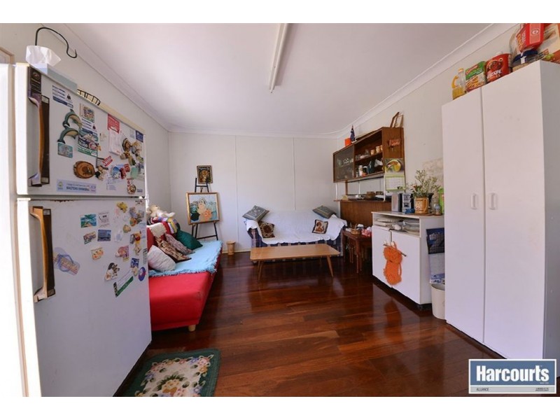 61 Hackney Way, Yanchep WA 6035