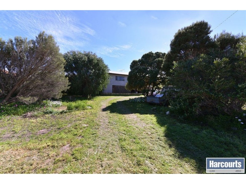 61 Hackney Way, Yanchep WA 6035