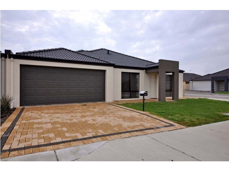 23 Lairbeck Street, Darch WA 6065