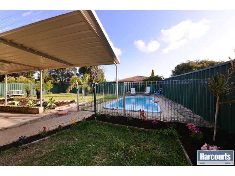 7 Canopy Court, Banksia Grove WA 6031