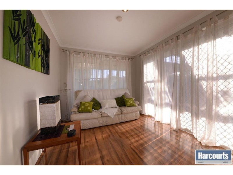 7 Canopy Court, Banksia Grove WA 6031