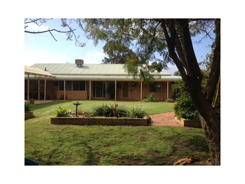 410 Chittering Road, Bullsbrook WA 6084