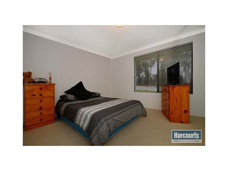 4/9 Cooper Street, Madeley WA 6065