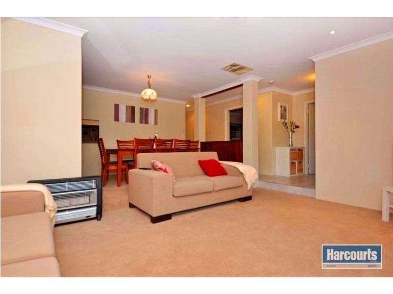 16 Coldlake Court, Joondalup WA 6027