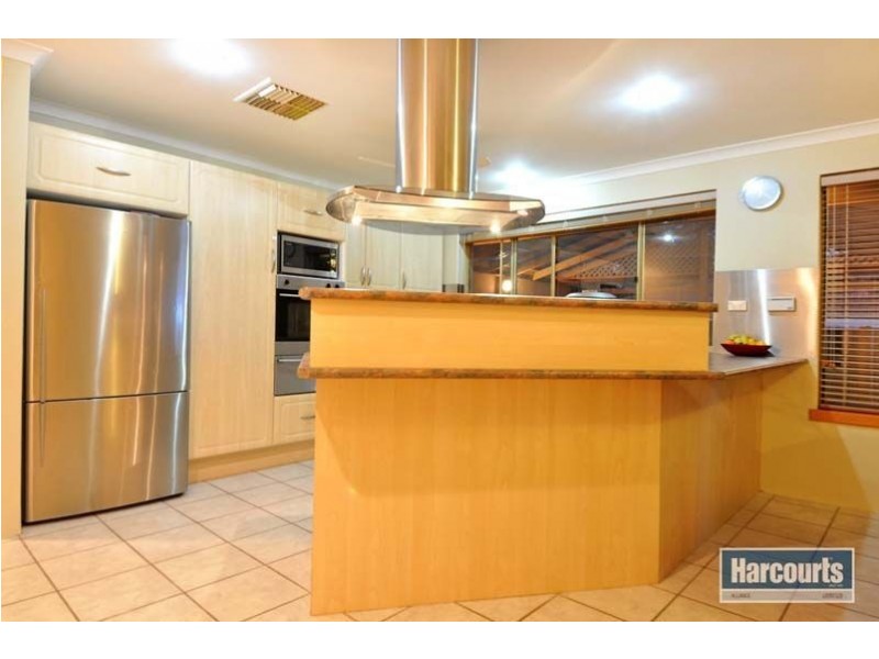 16 Coldlake Court, Joondalup WA 6027