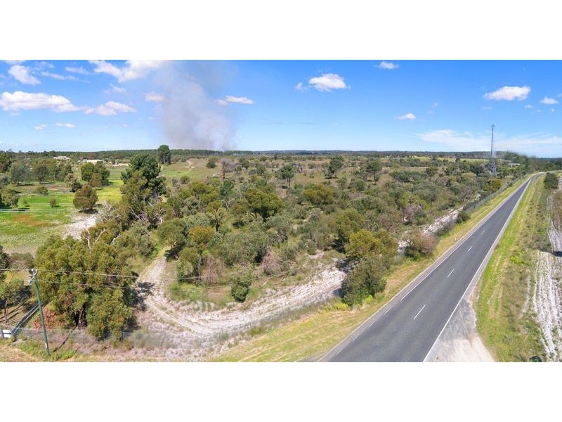 Prop Lt 2 360 Neaves Road, Mariginiup WA 6065