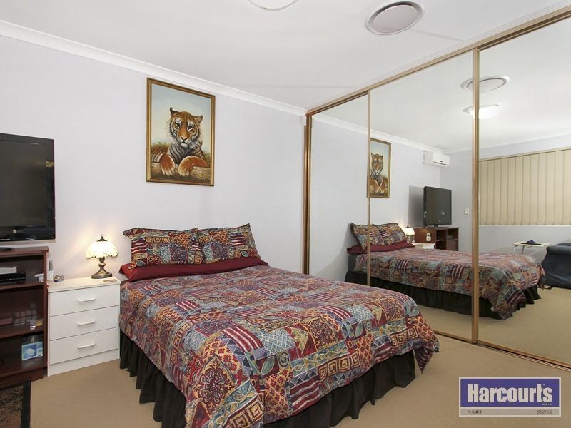 515 Neaves Road, Mariginiup WA 6065