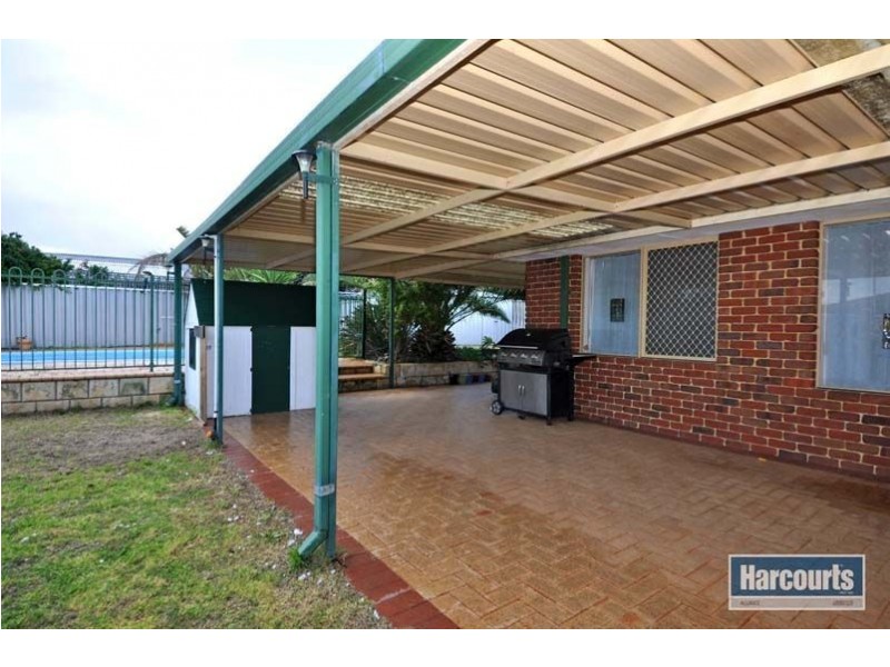 3 Fenwick Mews, Kinross WA 6028