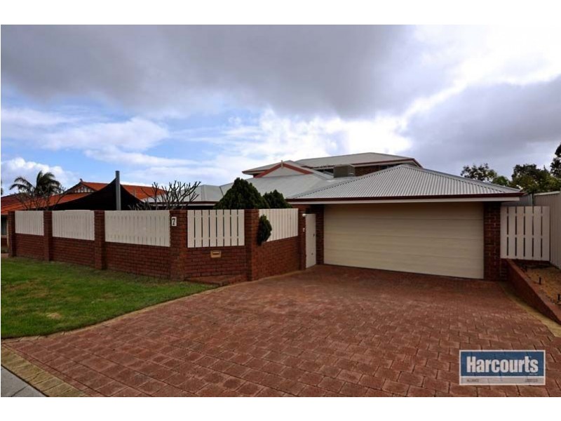 7 Placid Court, Joondalup WA 6027