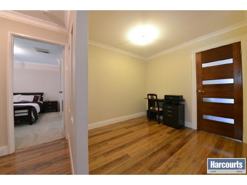 1 Columbus Mews, Currambine WA 6028