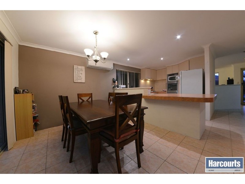 34 Royal Scot Loop, Currambine WA 6028